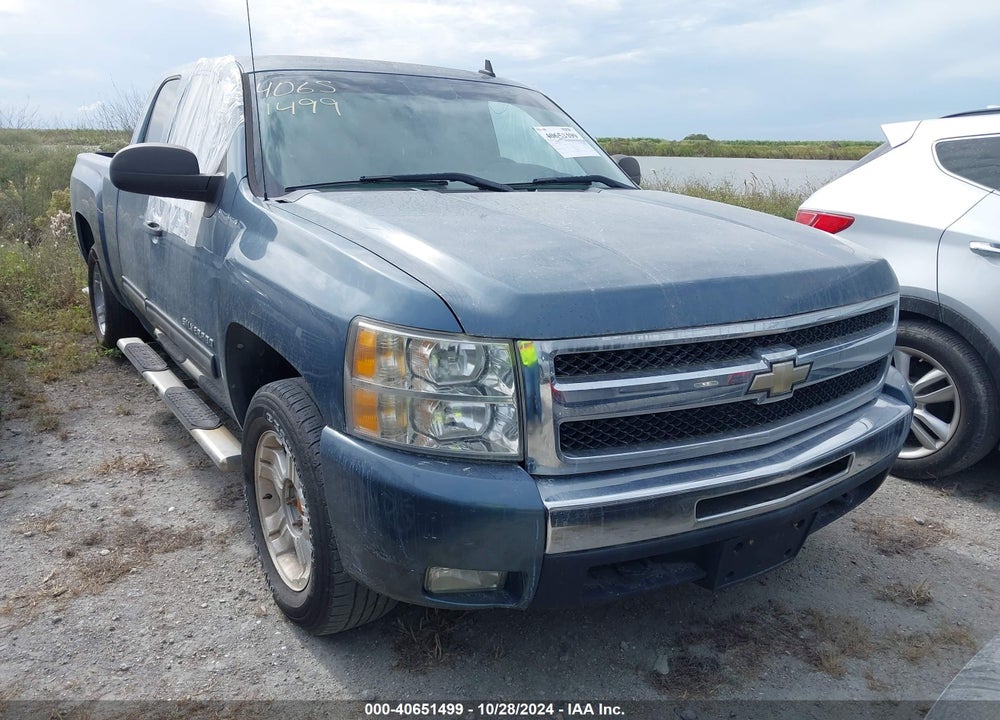 2011 CHEVROLET SILVERADO 1500 LT VIN: 1GCRKSE39BZ210322