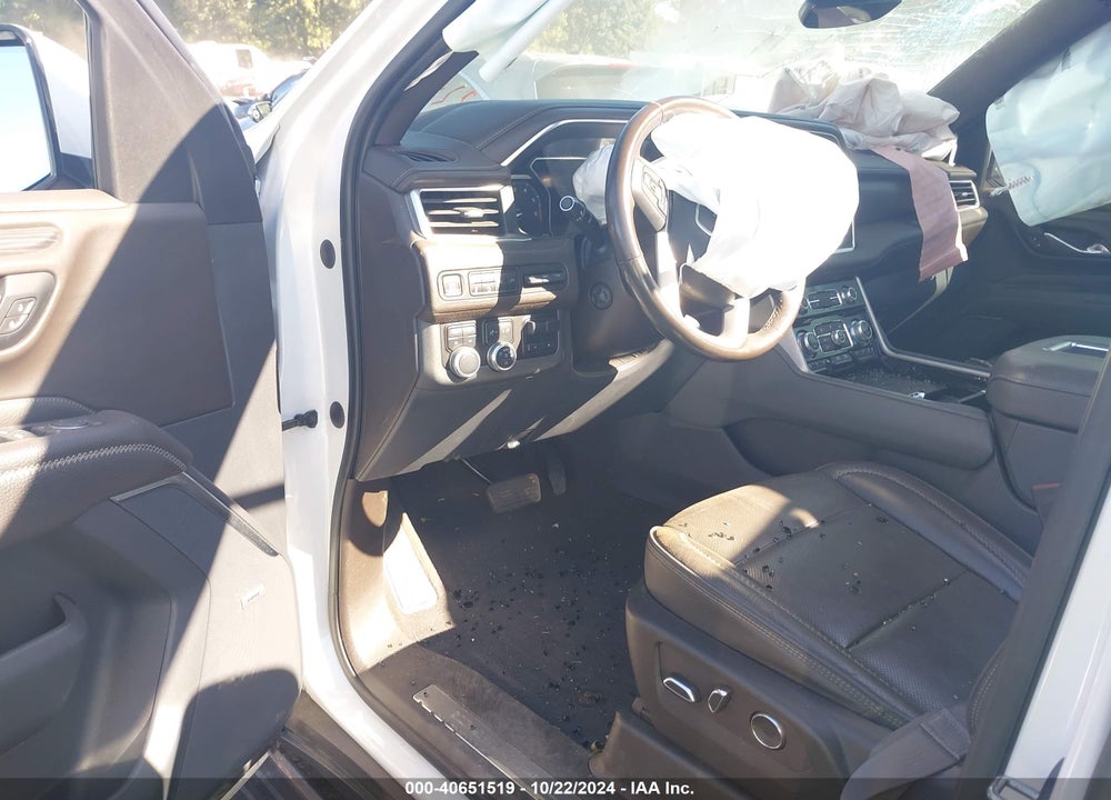 2021 GMC YUKON XL 4WD DENALI VIN: 1GKS2JKL1MR225825