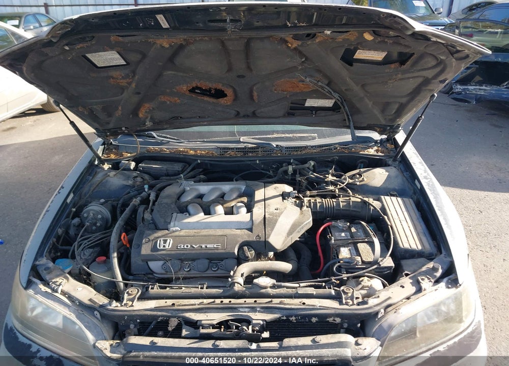 2001 HONDA ACCORD 3.0 EX VIN: 1HGCG22571A029523