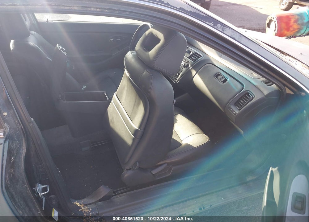 2001 HONDA ACCORD 3.0 EX VIN: 1HGCG22571A029523