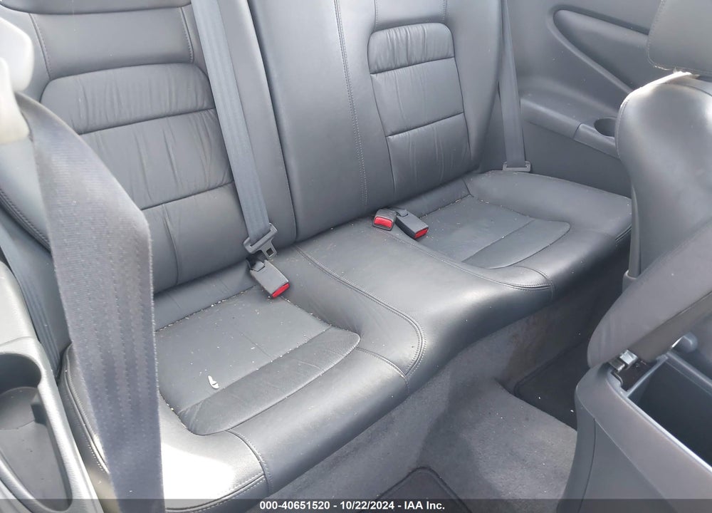 2001 HONDA ACCORD 3.0 EX VIN: 1HGCG22571A029523