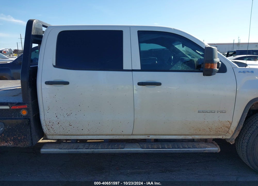 2016 GMC SIERRA 2500HD VIN: 1GT12RE8XGF140551