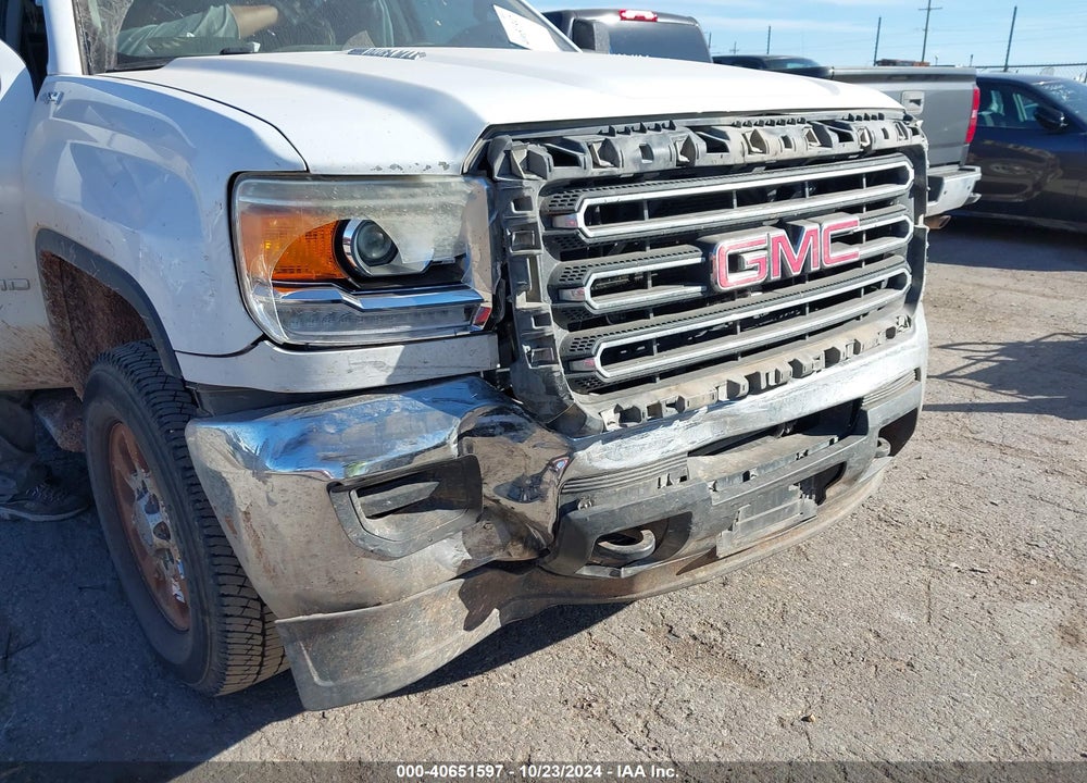 2016 GMC SIERRA 2500HD VIN: 1GT12RE8XGF140551