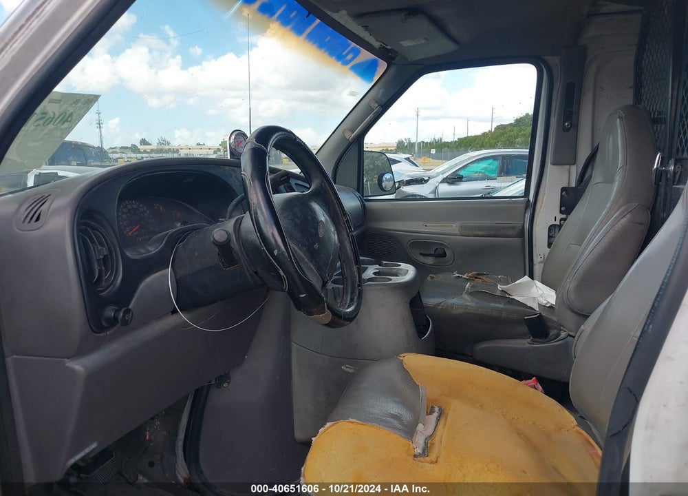 2001 FORD E-250 VIN: 1FTNS242X1HB52524
