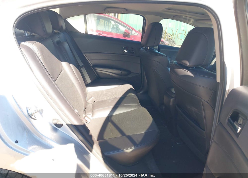 2013 ACURA ILX 2.0L VIN: 19VDE1F78DE019186