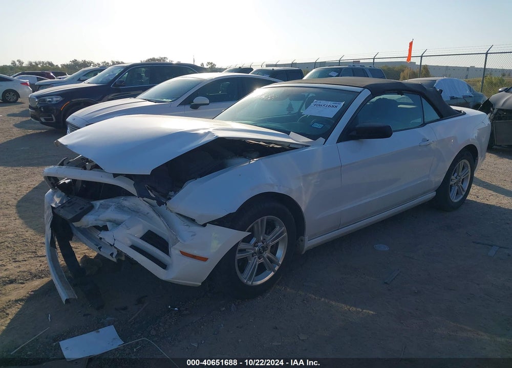2013 FORD MUSTANG V6 VIN: 1ZVBP8EM8D5237095