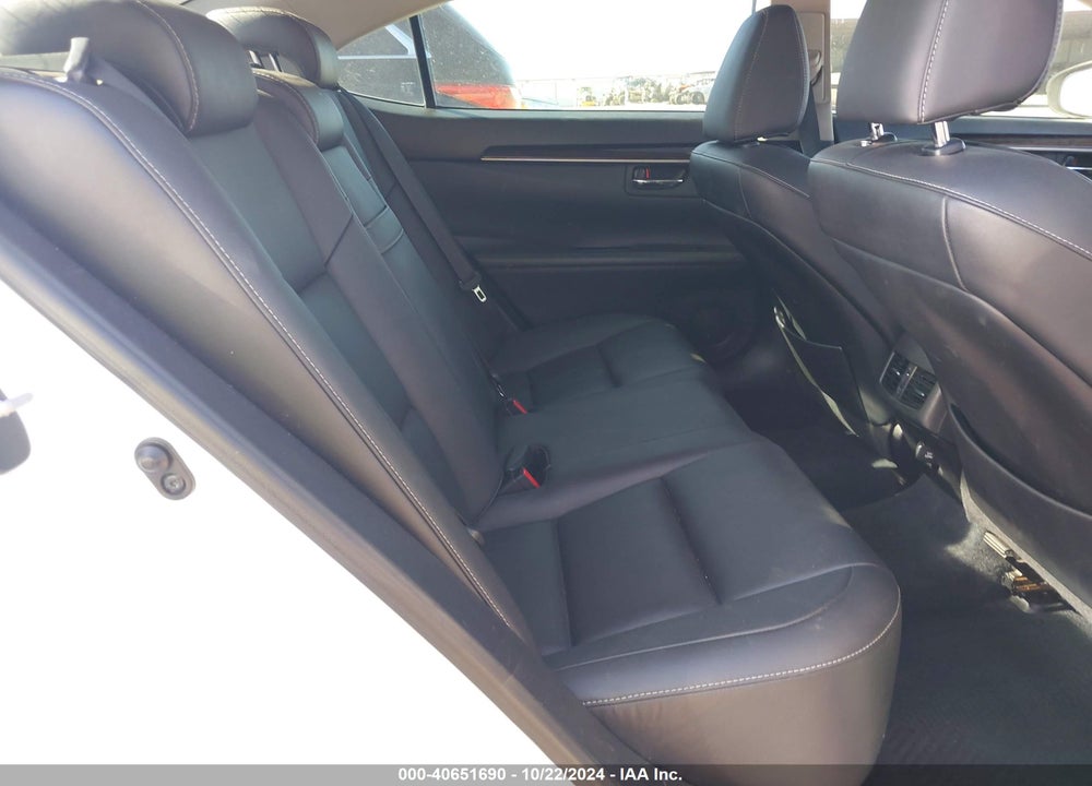 2013 LEXUS ES 350 VIN: JTHBK1GG7D2020640