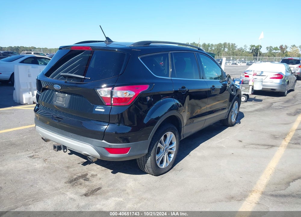 2018 FORD ESCAPE SEL VIN: 1FMCU0HD9JUB05179