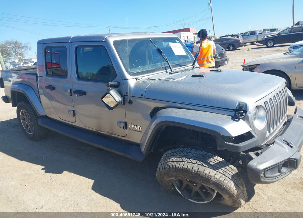 2020 JEEP GLADIATOR OVERLAND 4X4 VIN: 1C6HJTFG4LL138382