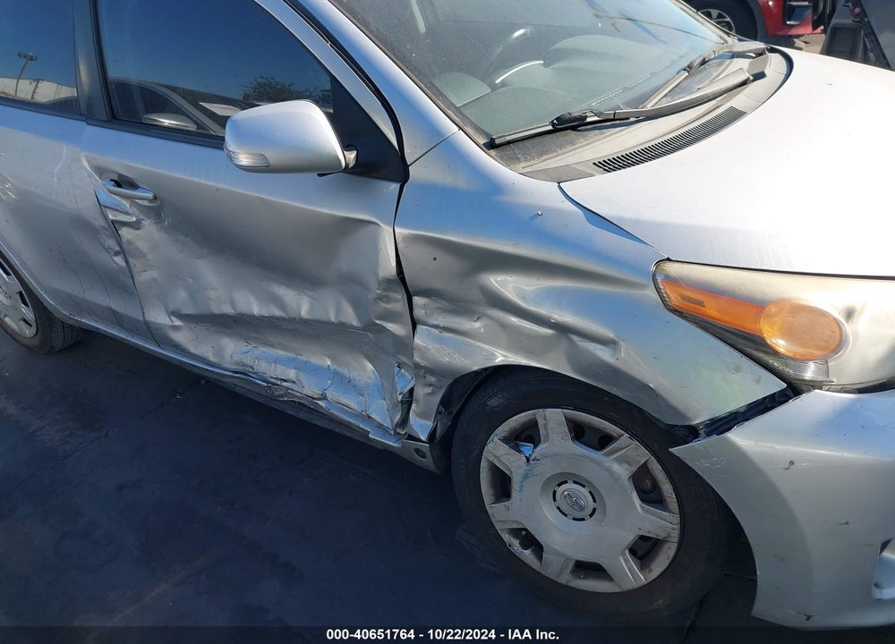 2013 SCION XD VIN: JTKKUPB49D1033853
