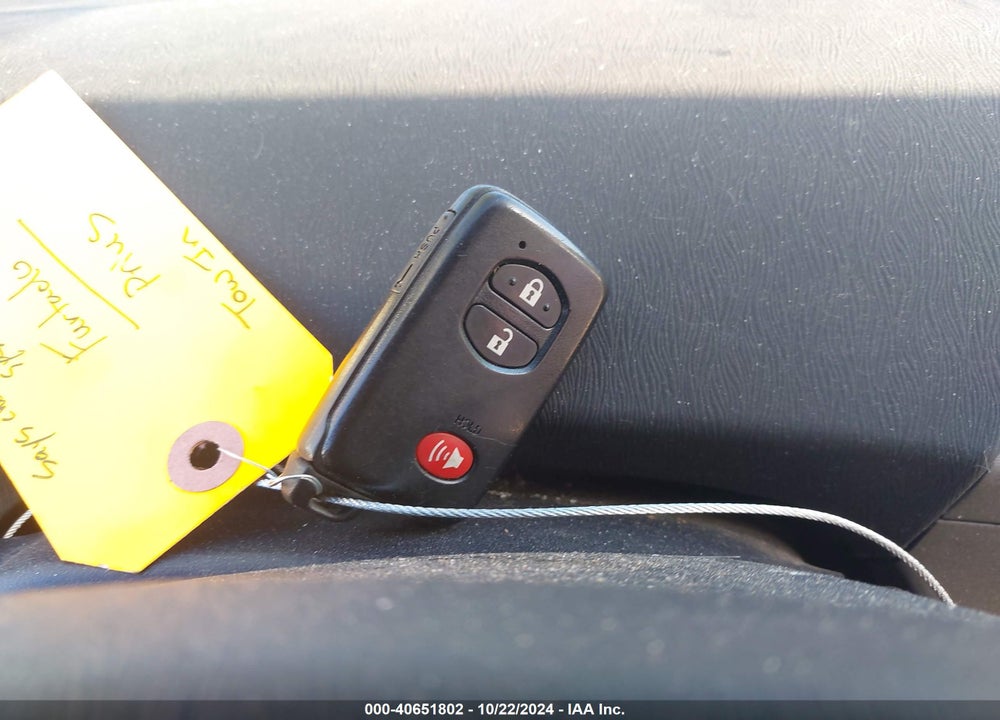 2015 TOYOTA PRIUS TWO VIN: JTDKN3DU4F0465320