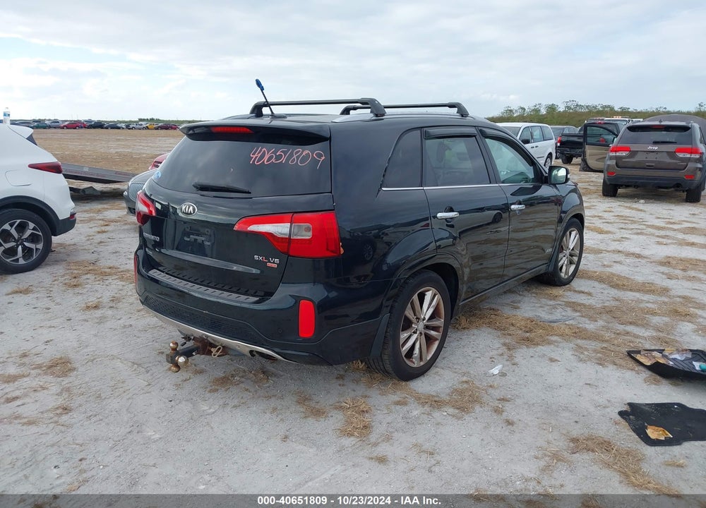 2014 KIA SORENTO LIMITED V6 VIN: 5XYKWDA77EG437683