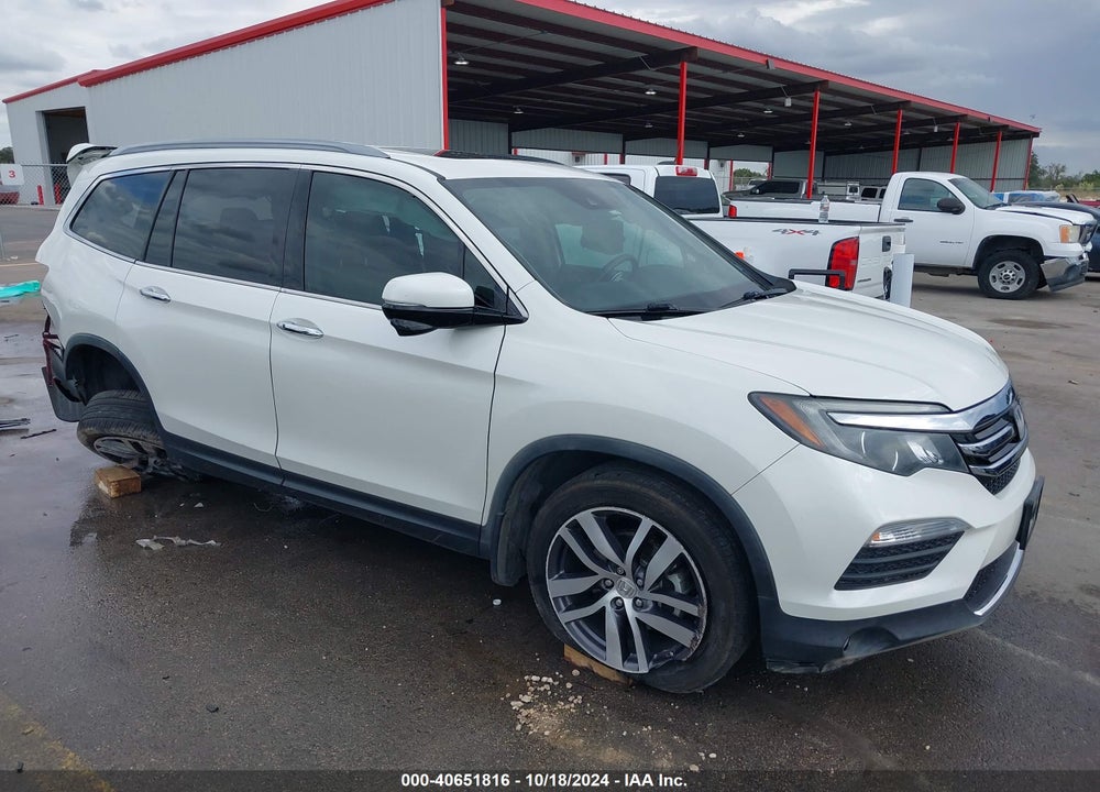 2017 HONDA PILOT TOURING VIN: 5FNYF5H99HB032640