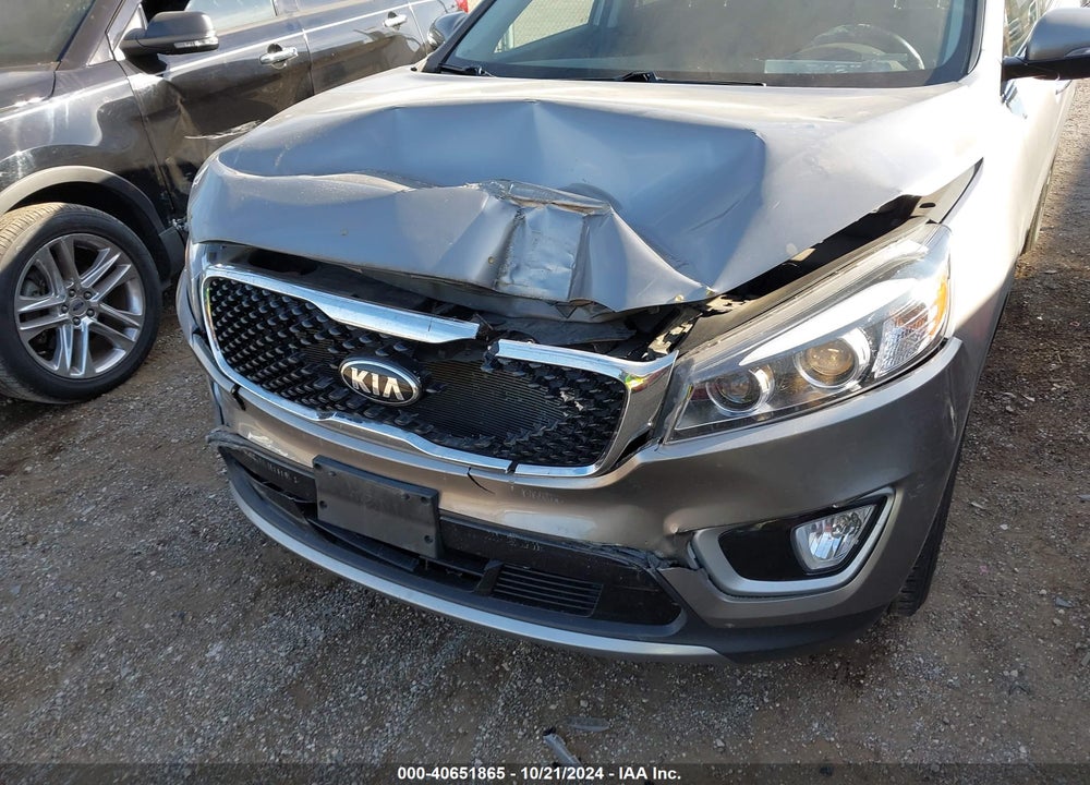 2018 KIA SORENTO 3.3L EX VIN: 5XYPH4A54JG429341