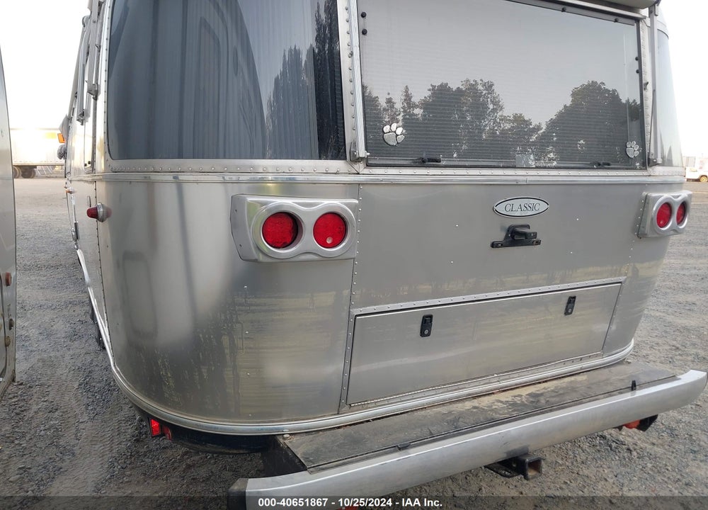2018 AIRSTREAM CLASSIC VIN: 1STJBYP23JJ540895