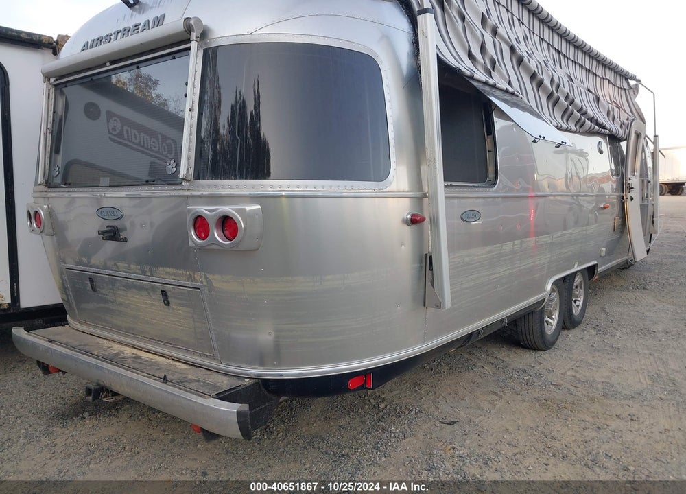 2018 AIRSTREAM CLASSIC VIN: 1STJBYP23JJ540895