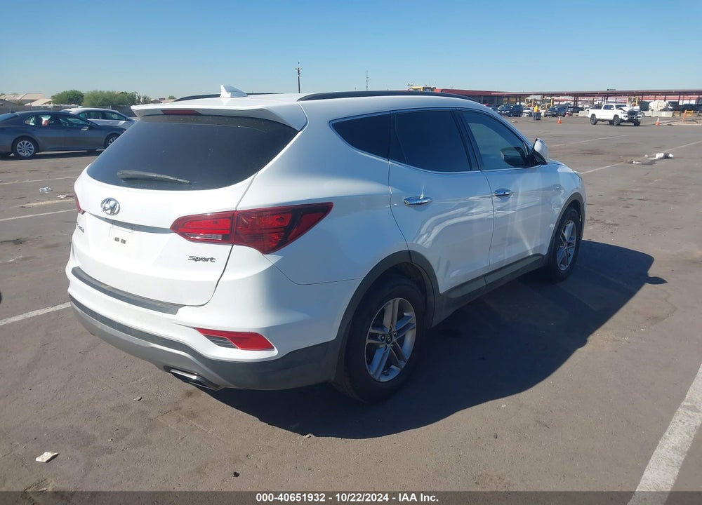 2018 HYUNDAI SANTA FE SPORT 2.4L VIN: 5XYZU3LB4JG515539