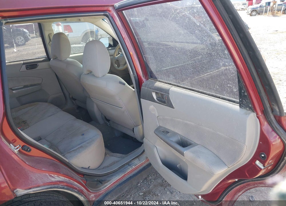 2010 SUBARU FORESTER 2.5X VIN: JF2SH6BCXAH900131