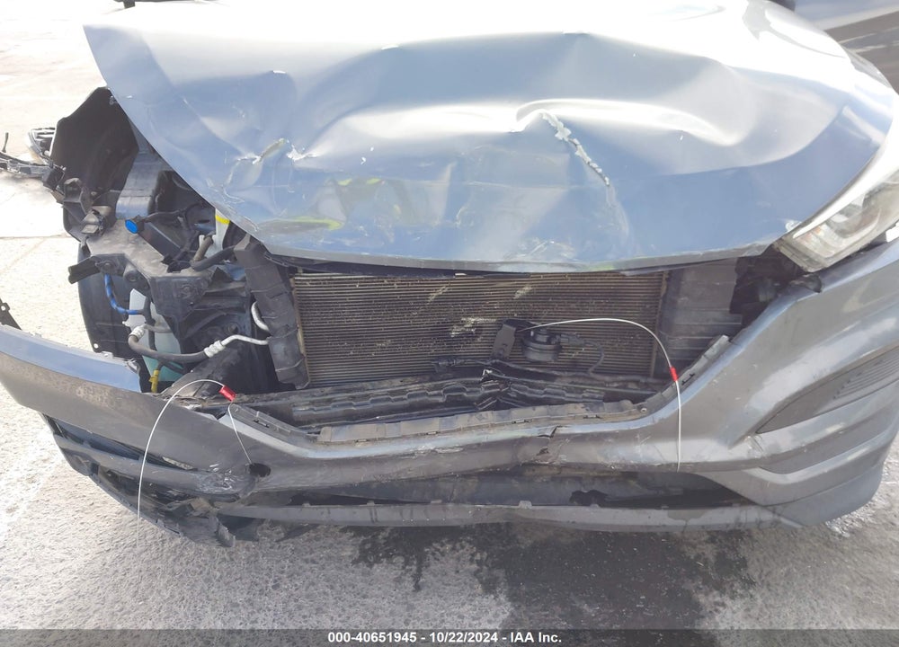 2016 HYUNDAI TUCSON SE VIN: KM8J23A4XGU231133