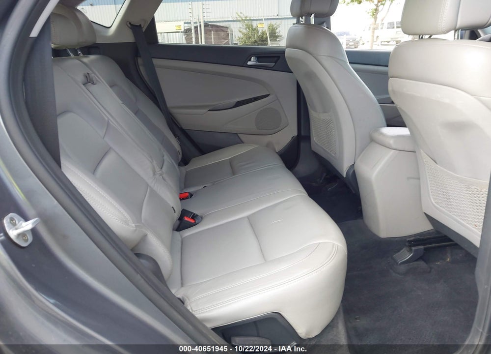 2016 HYUNDAI TUCSON SE VIN: KM8J23A4XGU231133