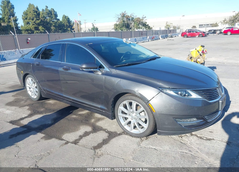 2015 LINCOLN MKZ HYBRID VIN: 3LN6L2LU8FR627884