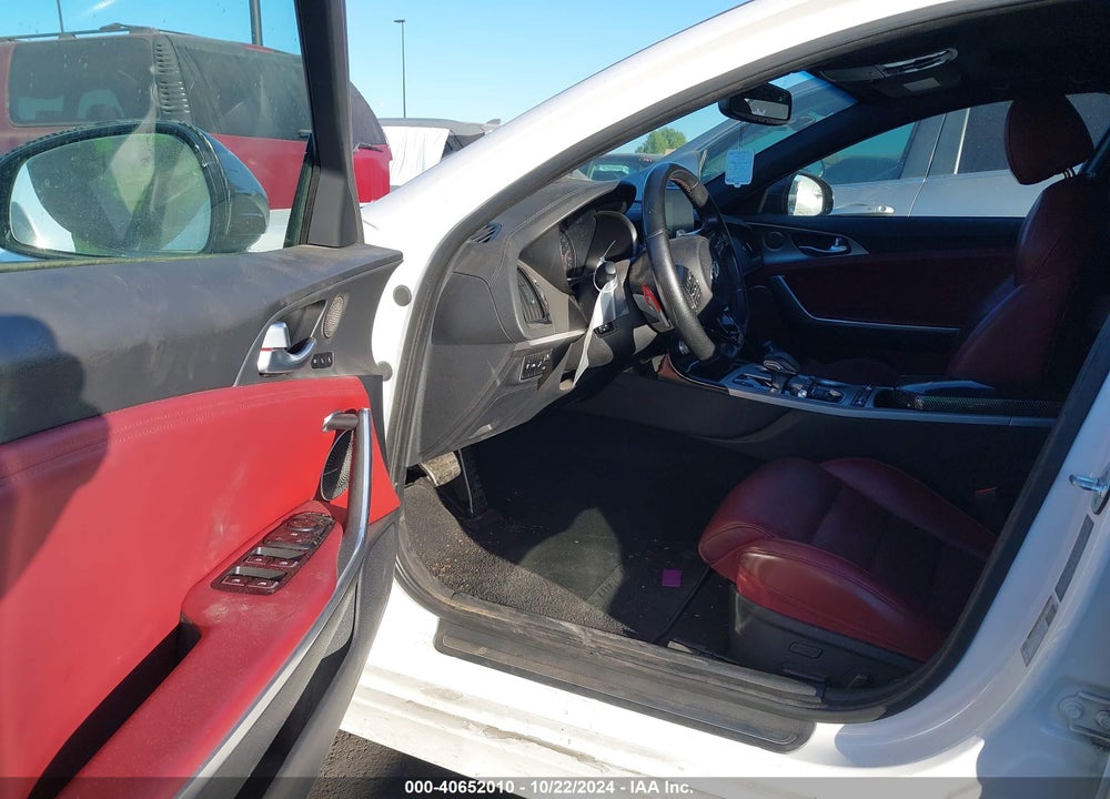 2019 KIA STINGER GT2 VIN: KNAE55LCXK6045731