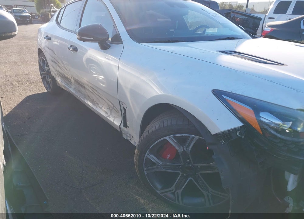 2019 KIA STINGER GT2 VIN: KNAE55LCXK6045731