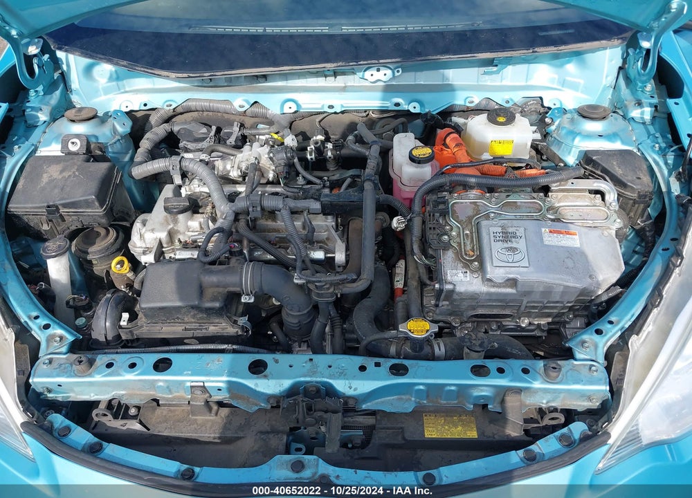 2012 TOYOTA PRIUS C THREE VIN: JTDKDTB33C1017380
