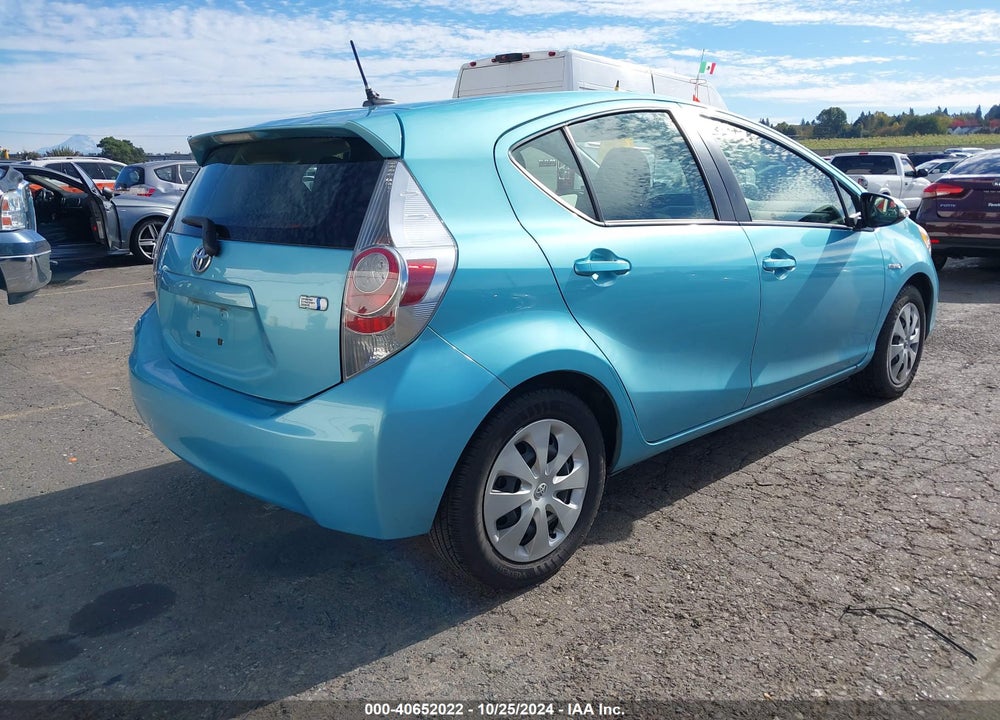 2012 TOYOTA PRIUS C THREE VIN: JTDKDTB33C1017380