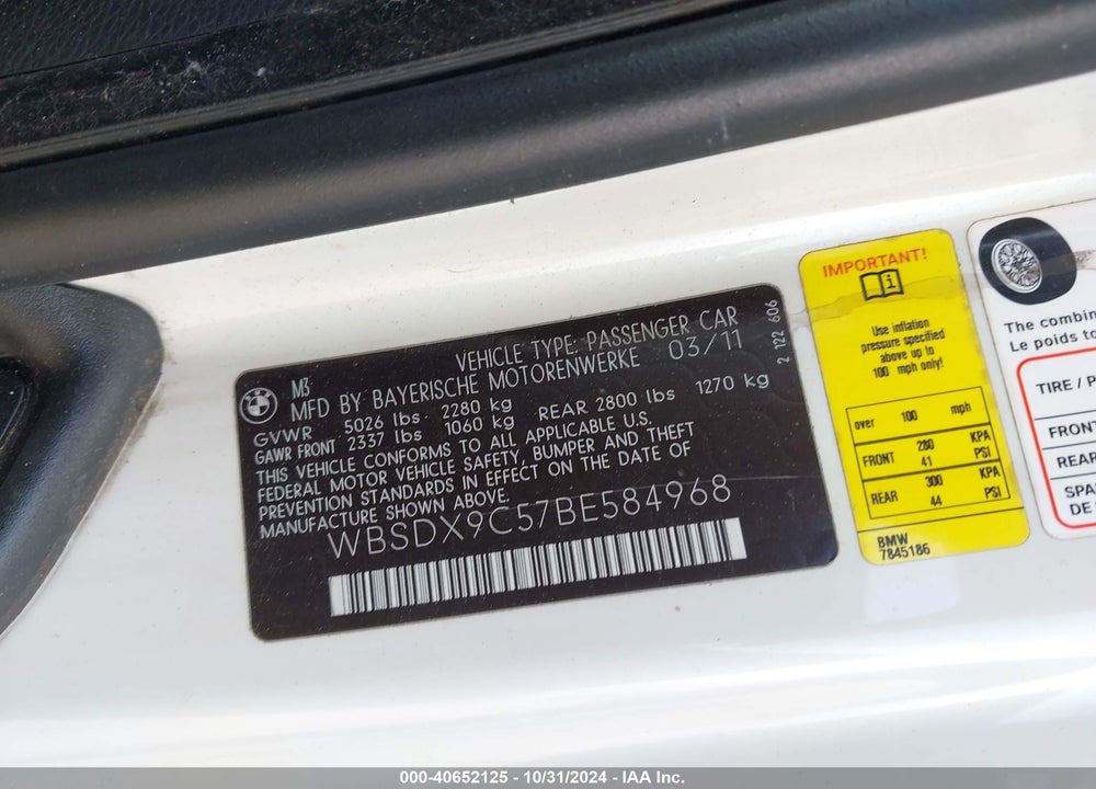 2011 BMW M3 VIN: WBSDX9C57BE584968
