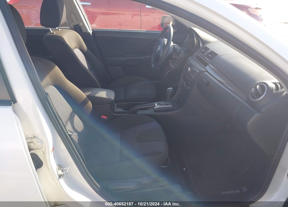 2008 MAZDA 3 S SPORT VIN: JM1BK343281819073