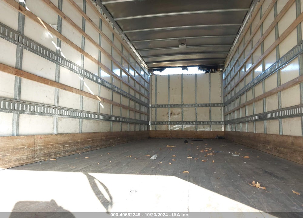 2018 FREIGHTLINER M2 106 VIN: 1FVACWFB4JHJP2319