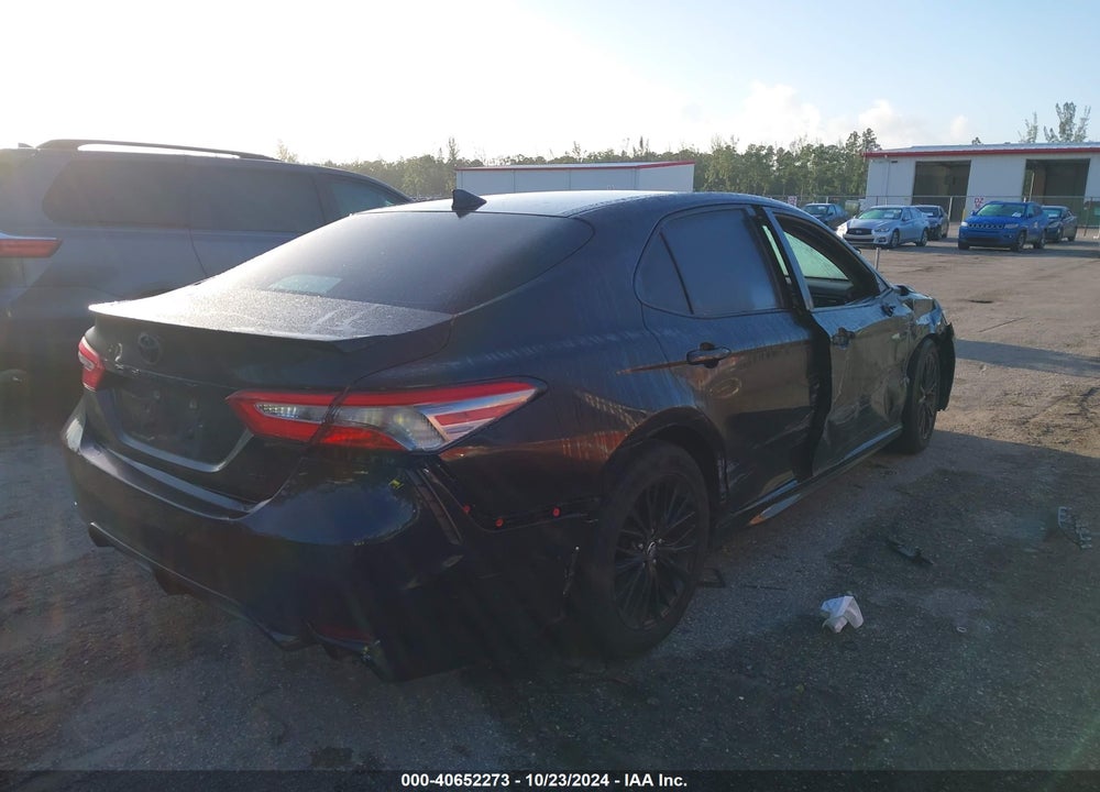 2019 TOYOTA CAMRY SE VIN: 4T1B11HK3KU289044