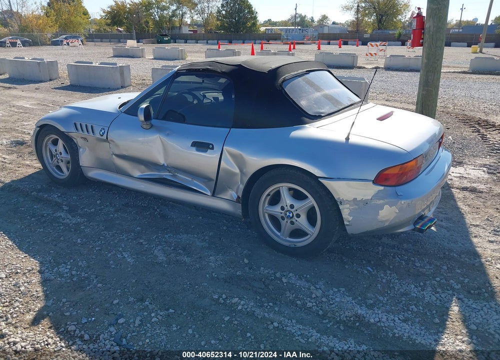 1996 BMW Z3 1.9 VIN: 4USCH732XTLB67297