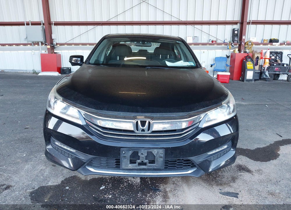 2017 HONDA ACCORD EX VIN: 1HGCR2F79HA104903