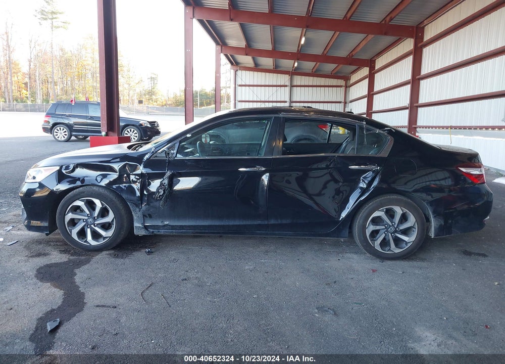 2017 HONDA ACCORD EX VIN: 1HGCR2F79HA104903
