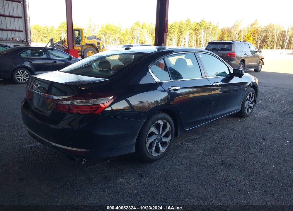 2017 HONDA ACCORD EX VIN: 1HGCR2F79HA104903