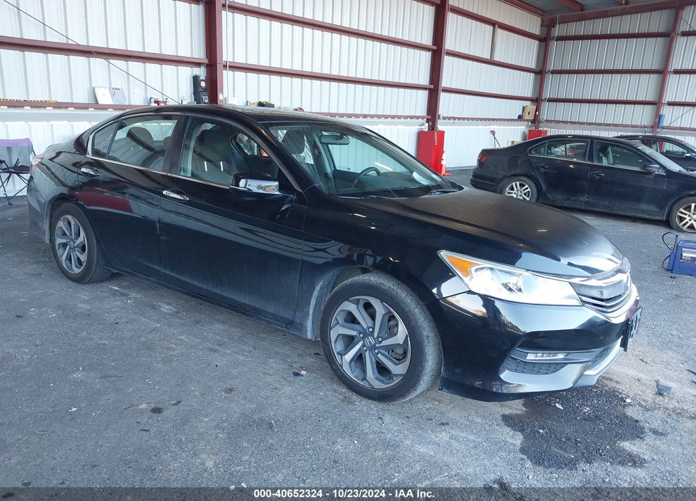 2017 HONDA ACCORD EX VIN: 1HGCR2F79HA104903