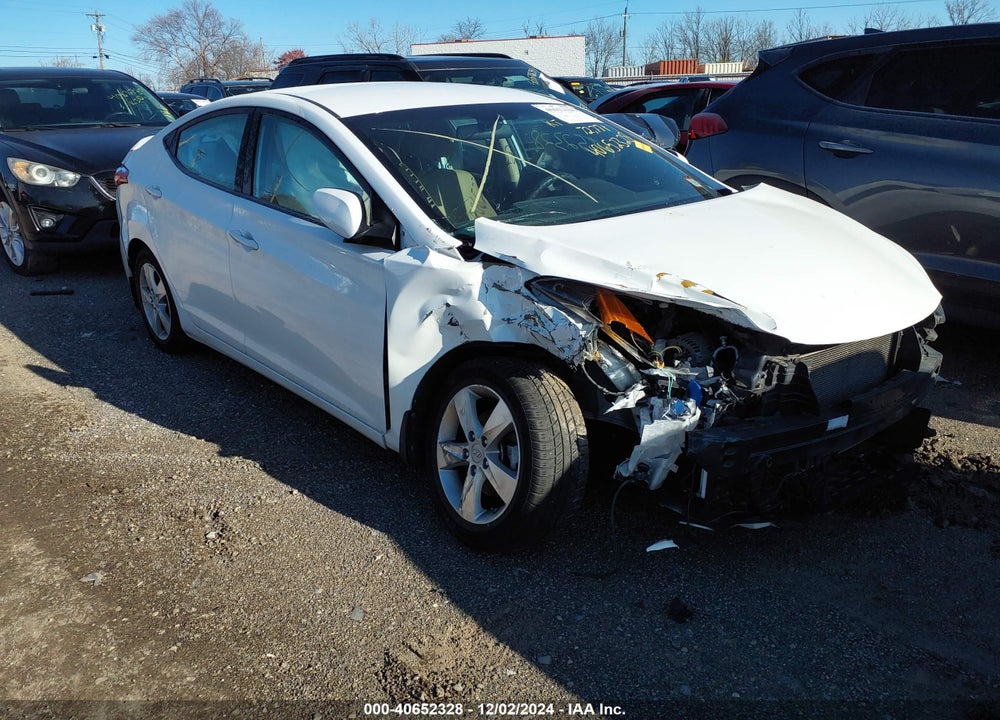 2013 HYUNDAI ELANTRA GLS VIN: 5NPDH4AE8DH294798