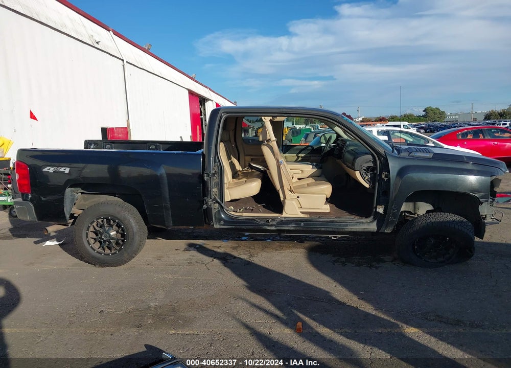 2009 CHEVROLET SILVERADO 2500HD LT VIN: 1GCHK59KX9E100069