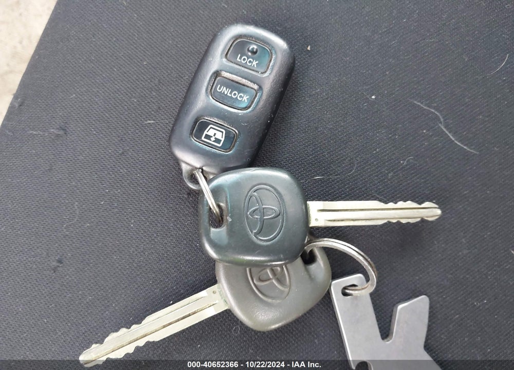 2006 TOYOTA 4RUNNER SR5 V6 VIN: JTEBU14R068052388