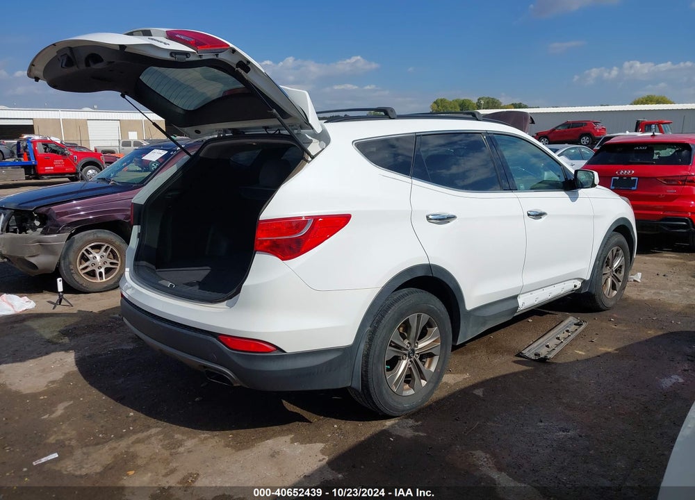 2015 HYUNDAI SANTA FE SPORT 2.4L VIN: 5XYZU3LB1FG284185