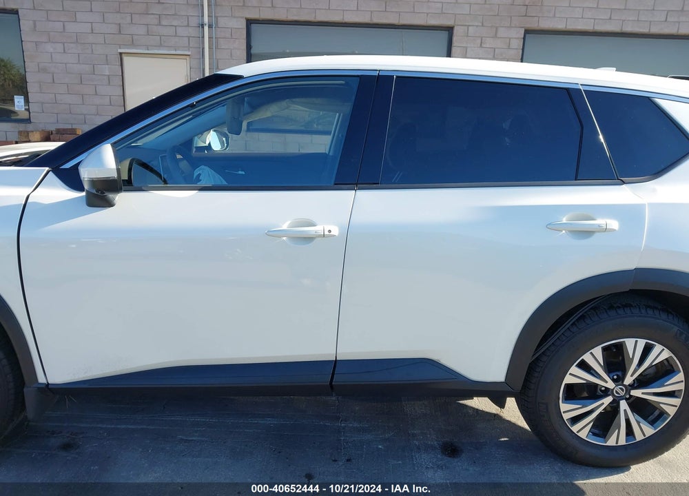 2021 NISSAN ROGUE SV FWD VIN: JN8AT3BA3MW009110