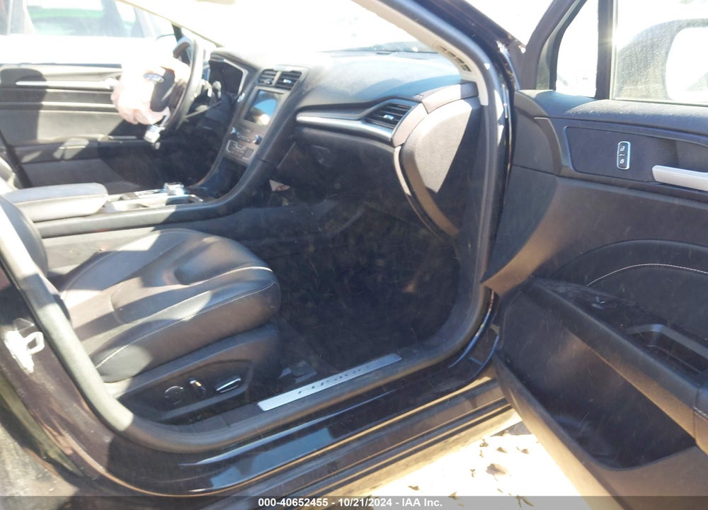 2019 FORD FUSION TITANIUM VIN: 3FA6P0D91KR139299