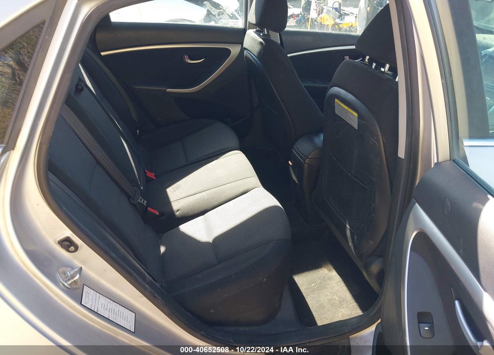 2016 HYUNDAI ELANTRA GT VIN: KMHD35LH5GU252283