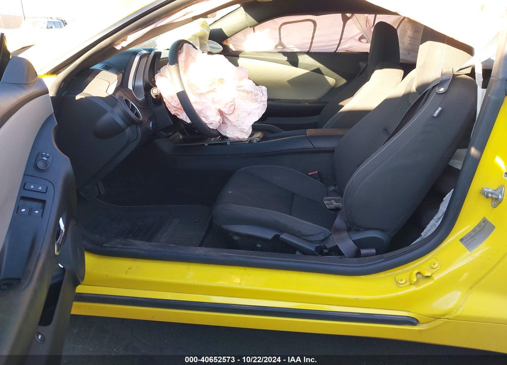 2014 CHEVROLET CAMARO 2LS VIN: 2G1FA1E31E9152052