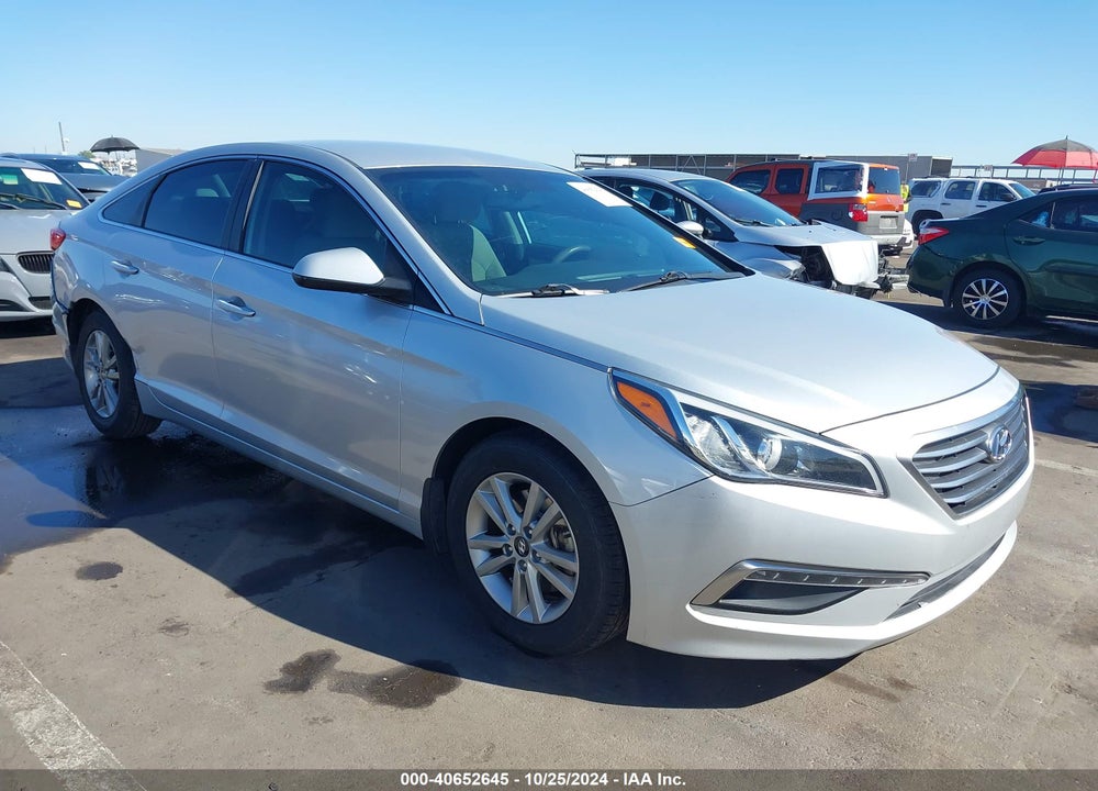 2015 HYUNDAI SONATA SE VIN: 5NPE24AF6FH196032