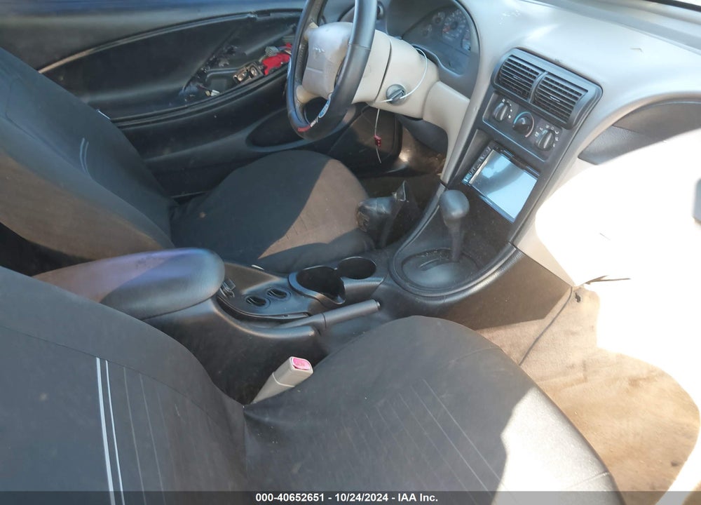 2000 FORD MUSTANG VIN: 1FAFP4043YF280088