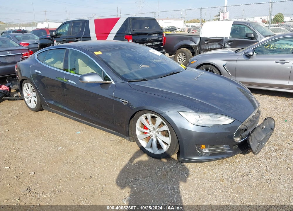 2015 TESLA MODEL S VIN: 5YJSA4H20FFP74732