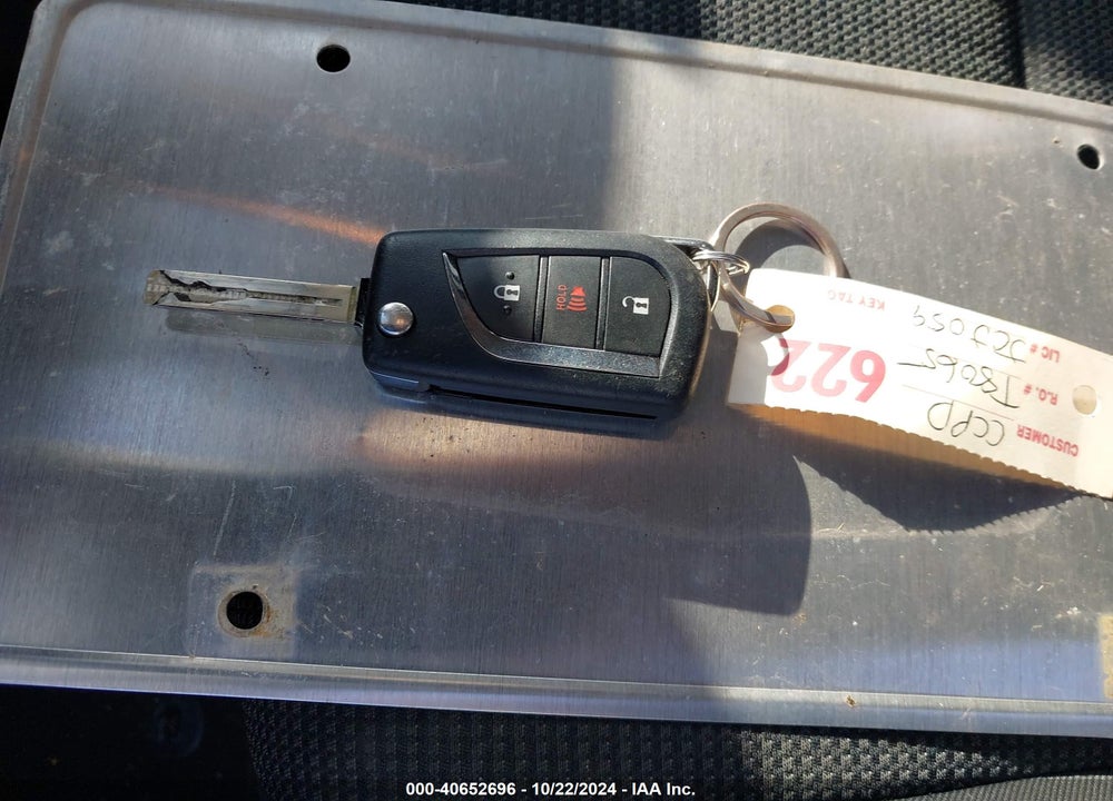 2019 TOYOTA RAV4 LE VIN: 2T3F1RFV8KW048617